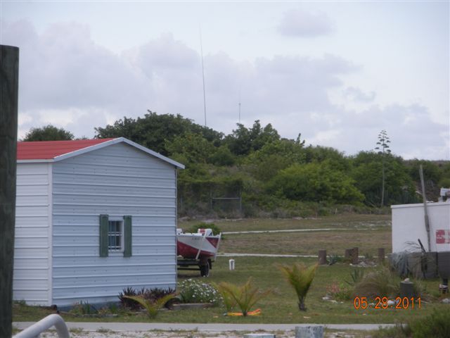 2011_FL479S_Activation_11.jpg - BUNKER AND ANTENNAS IN THE DISTANCE