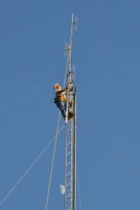 Bob-K4NBC Raising New Antenna 12
