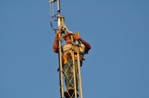 K4NBC Installing New Antenna 05